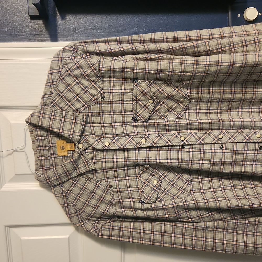 Trevero western style shirt.